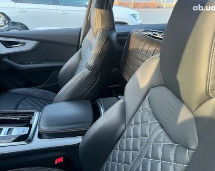 Ауди Q8, объемом двигателя 3 л и пробегом 19 тыс. км за 87444 $, фото 39 на Automoto.ua