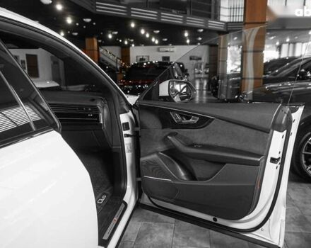 Ауди Q8, объемом двигателя 0 л и пробегом 68 тыс. км за 73500 $, фото 7 на Automoto.ua