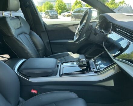 Ауди Q8, объемом двигателя 3 л и пробегом 20 тыс. км за 91509 $, фото 12 на Automoto.ua