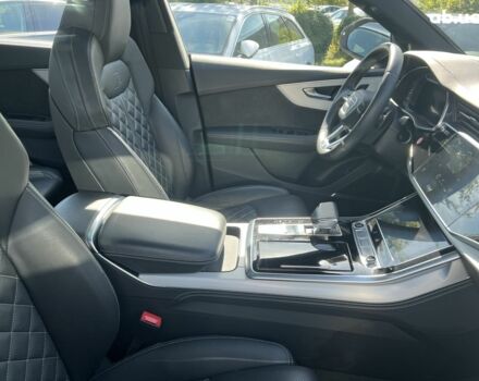 Ауди Q8, объемом двигателя 3 л и пробегом 34 тыс. км за 96290 $, фото 6 на Automoto.ua
