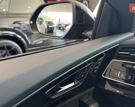 Ауди Q8, объемом двигателя 2.97 л и пробегом 0 тыс. км за 105123 $, фото 13 на Automoto.ua