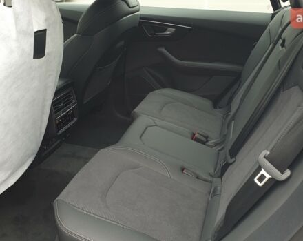 купить новое авто Ауди Q8 2025 года от официального дилера Порше Захід Ауди фото