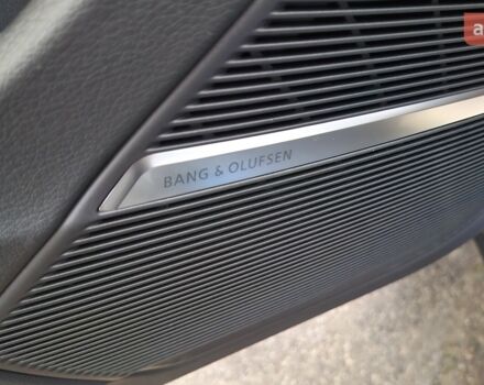 купить новое авто Ауди Q8 2025 года от официального дилера Порше Захід Ауди фото