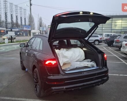 купить новое авто Ауди Q8 2025 года от официального дилера Порше Захід Ауди фото