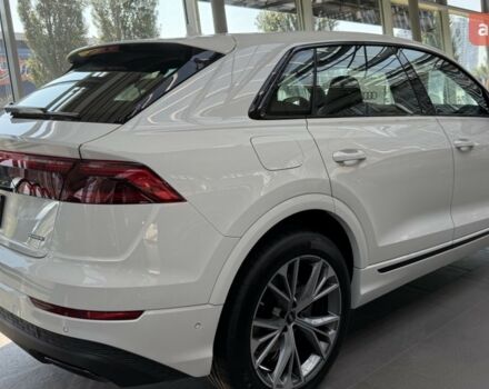Ауді Q8, об'ємом двигуна 2.97 л та пробігом 0 тис. км за 102332 $, фото 4 на Automoto.ua