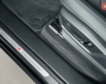 купити нове авто Ауді Q8 2025 року від офіційного дилера Порше Захід Ауді фото