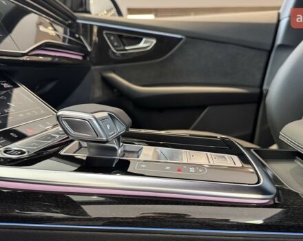 Ауди Q8, объемом двигателя 2.97 л и пробегом 0 тыс. км за 105123 $, фото 16 на Automoto.ua