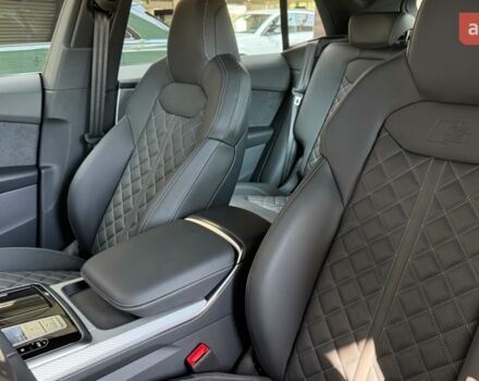 Ауди Q8, объемом двигателя 2.97 л и пробегом 0 тыс. км за 103167 $, фото 6 на Automoto.ua