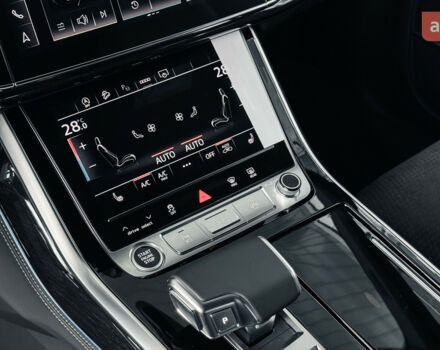 купити нове авто Ауді Q8 2025 року від офіційного дилера Порше Захід Ауді фото