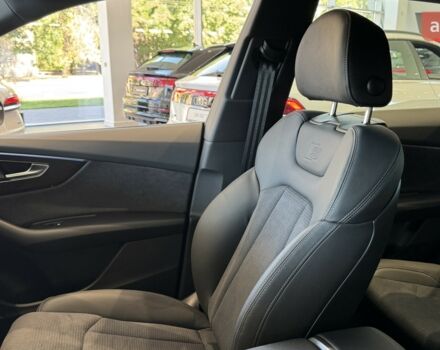 Ауди Q8, объемом двигателя 2.97 л и пробегом 0 тыс. км за 104694 $, фото 8 на Automoto.ua