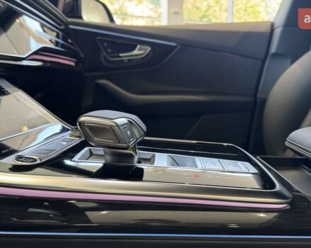 Ауди Q8, объемом двигателя 2.97 л и пробегом 0 тыс. км за 104694 $, фото 9 на Automoto.ua