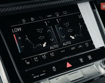 купить новое авто Ауди Q8 2025 года от официального дилера Порше Захід Ауди фото