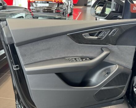 Ауди Q8, объемом двигателя 2.97 л и пробегом 0 тыс. км за 99309 $, фото 6 на Automoto.ua