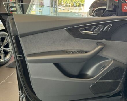 Ауди Q8, объемом двигателя 2.97 л и пробегом 0 тыс. км за 100163 $, фото 13 на Automoto.ua
