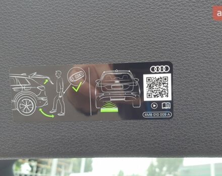 купить новое авто Ауди Q8 2025 года от официального дилера Порше Захід Ауди фото
