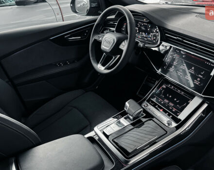 купити нове авто Ауді Q8 2025 року від офіційного дилера Порше Захід Ауді фото
