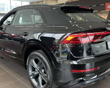 Ауди Q8, объемом двигателя 2.97 л и пробегом 0 тыс. км за 99309 $, фото 4 на Automoto.ua