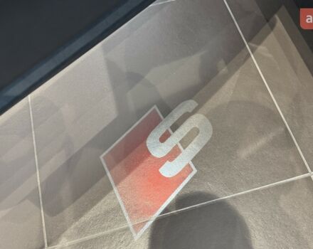 Ауди Q8, объемом двигателя 2.97 л и пробегом 0 тыс. км за 107158 $, фото 7 на Automoto.ua