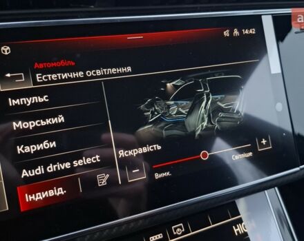 купить новое авто Ауди Q8 2025 года от официального дилера Порше Захід Ауди фото