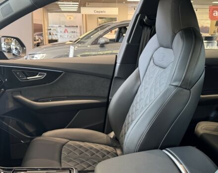 Ауди Q8, объемом двигателя 2.97 л и пробегом 0 тыс. км за 105123 $, фото 7 на Automoto.ua