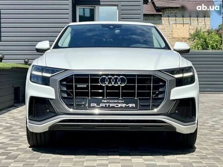 Ауди Q8 2018 в Киеве на Automoto.ua Ауди Q8, объемом двигателя 3 л и пробегом 71 тыс. км за 52900 $, фото 1 на Automoto.ua