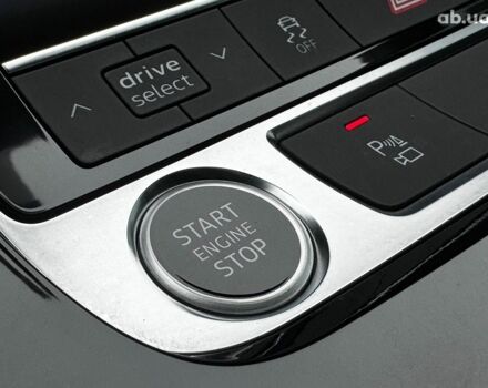 Серый Ауди Q8, объемом двигателя 3 л и пробегом 21 тыс. км за 58990 $, фото 29 на Automoto.ua