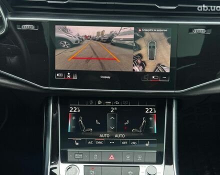 Серый Ауди Q8, объемом двигателя 3 л и пробегом 21 тыс. км за 58990 $, фото 27 на Automoto.ua