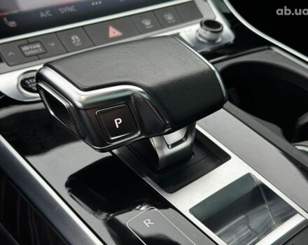 Серый Ауди Q8, объемом двигателя 3 л и пробегом 21 тыс. км за 58990 $, фото 19 на Automoto.ua