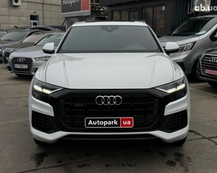 Серый Ауди Q8, объемом двигателя 3 л и пробегом 21 тыс. км за 58990 $, фото 2 на Automoto.ua