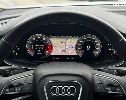 Серый Ауди Q8, объемом двигателя 3 л и пробегом 21 тыс. км за 58990 $, фото 22 на Automoto.ua