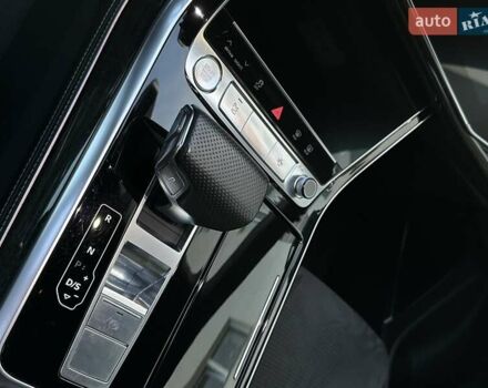 Серый Ауди Q8, объемом двигателя 3 л и пробегом 175 тыс. км за 52500 $, фото 19 на Automoto.ua