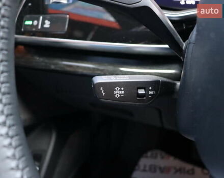 Серый Ауди Q8, объемом двигателя 3 л и пробегом 144 тыс. км за 54900 $, фото 26 на Automoto.ua