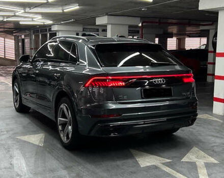 Серый Ауди Q8, объемом двигателя 2.97 л и пробегом 145 тыс. км за 55700 $, фото 2 на Automoto.ua