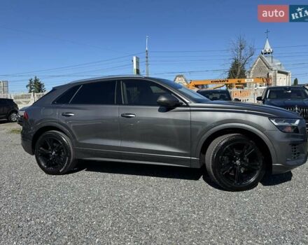 Серый Ауди Q8, объемом двигателя 3 л и пробегом 194 тыс. км за 45900 $, фото 56 на Automoto.ua