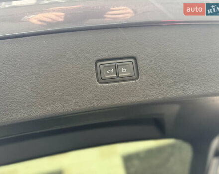 Серый Ауди Q8, объемом двигателя 3 л и пробегом 97 тыс. км за 51900 $, фото 46 на Automoto.ua
