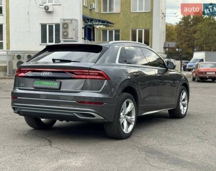 Серый Ауди Q8, объемом двигателя 3 л и пробегом 190 тыс. км за 39900 $, фото 6 на Automoto.ua