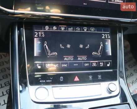 Серый Ауди Q8, объемом двигателя 3 л и пробегом 144 тыс. км за 54900 $, фото 29 на Automoto.ua