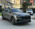 Серый Ауди Q8, объемом двигателя 3 л и пробегом 155 тыс. км за 63000 $, фото 2 на Automoto.ua