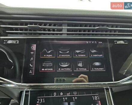Ауди Q8 2018 в Киеве на Automoto.ua Серый Ауди Q8, объемом двигателя 3 л и пробегом 41 тыс. км за 55555 $, фото 31 на Automoto.ua
