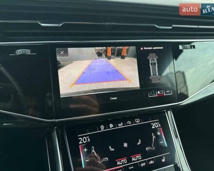 Серый Ауди Q8, объемом двигателя 3 л и пробегом 125 тыс. км за 43500 $, фото 25 на Automoto.ua