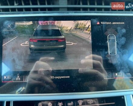 Серый Ауди Q8, объемом двигателя 2.97 л и пробегом 255 тыс. км за 46990 $, фото 29 на Automoto.ua