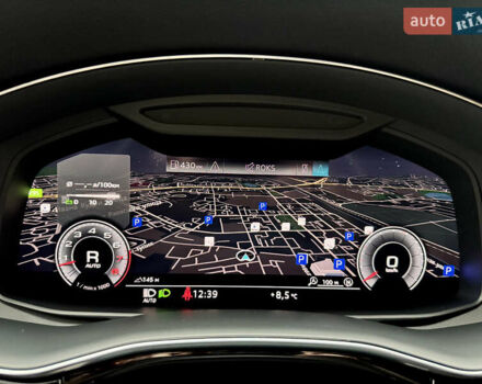 Серый Ауди Q8, объемом двигателя 3 л и пробегом 97 тыс. км за 51900 $, фото 39 на Automoto.ua