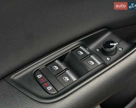 Серый Ауди Q8, объемом двигателя 3 л и пробегом 125 тыс. км за 43500 $, фото 14 на Automoto.ua