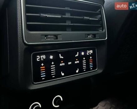 Серый Ауди Q8, объемом двигателя 3 л и пробегом 220 тыс. км за 53990 $, фото 31 на Automoto.ua