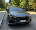 Серый Ауди Q8, объемом двигателя 3 л и пробегом 77 тыс. км за 48900 $, фото 2 на Automoto.ua