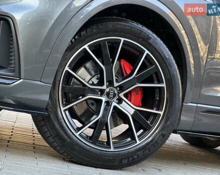 Серый Ауди Q8, объемом двигателя 3 л и пробегом 155 тыс. км за 63000 $, фото 14 на Automoto.ua