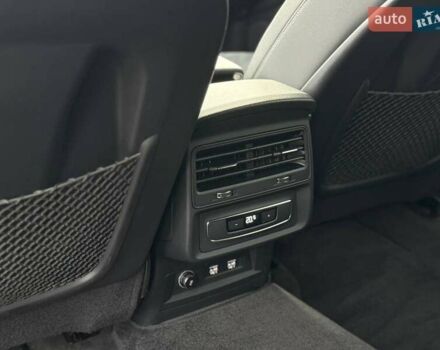 Серый Ауди Q8, объемом двигателя 3 л и пробегом 125 тыс. км за 43500 $, фото 34 на Automoto.ua