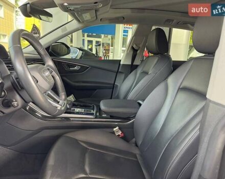 Серый Ауди Q8, объемом двигателя 3 л и пробегом 190 тыс. км за 39900 $, фото 10 на Automoto.ua