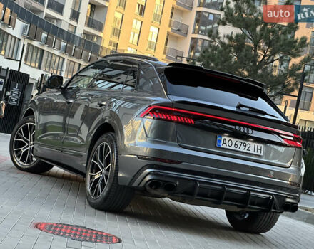 Серый Ауди Q8, объемом двигателя 3 л и пробегом 155 тыс. км за 63000 $, фото 28 на Automoto.ua