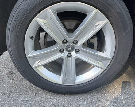 Серый Ауди Q8, объемом двигателя 3 л и пробегом 77 тыс. км за 48900 $, фото 46 на Automoto.ua